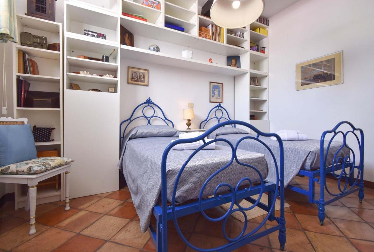 Historical Downtown Apartment