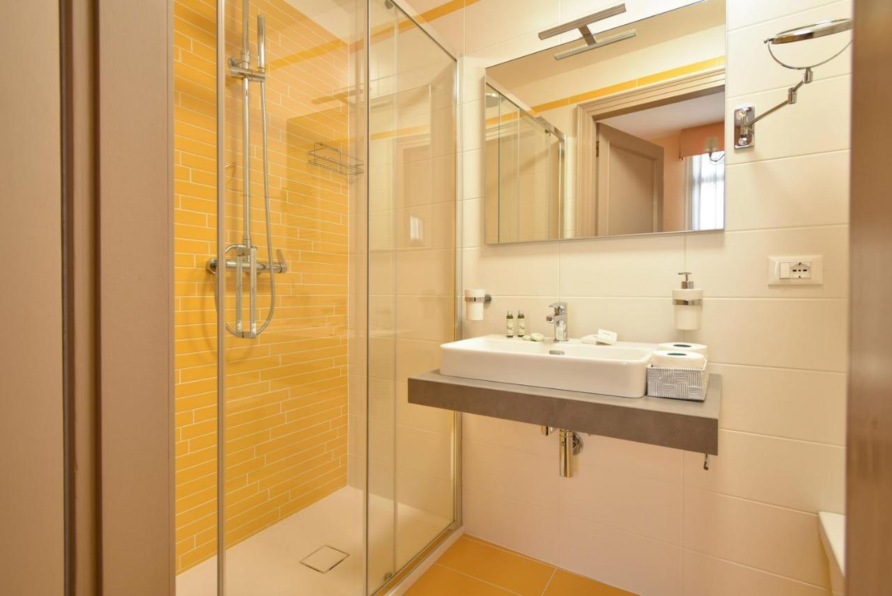 Historical Downtown Apartment